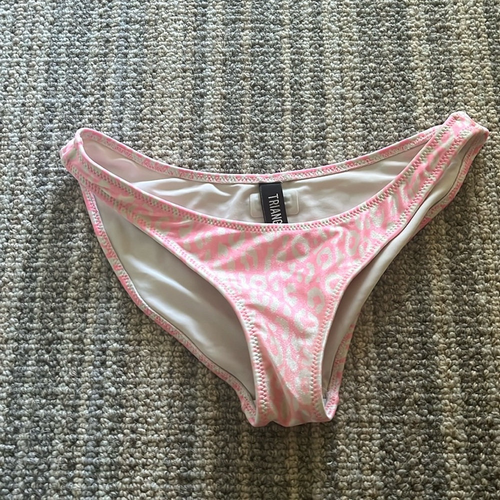 Triangl Bikini Bottoms Size XS Pink Cheetah